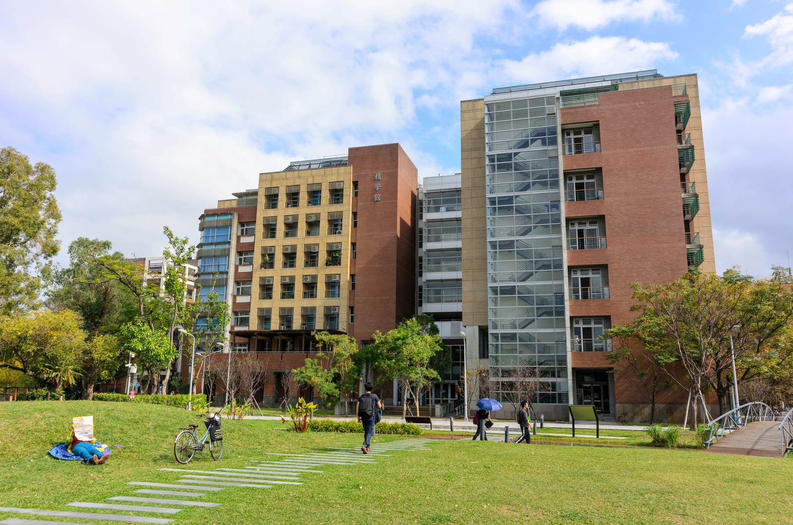 Department of Chemistry building and Ji-Xue Hall, National Taiwan University